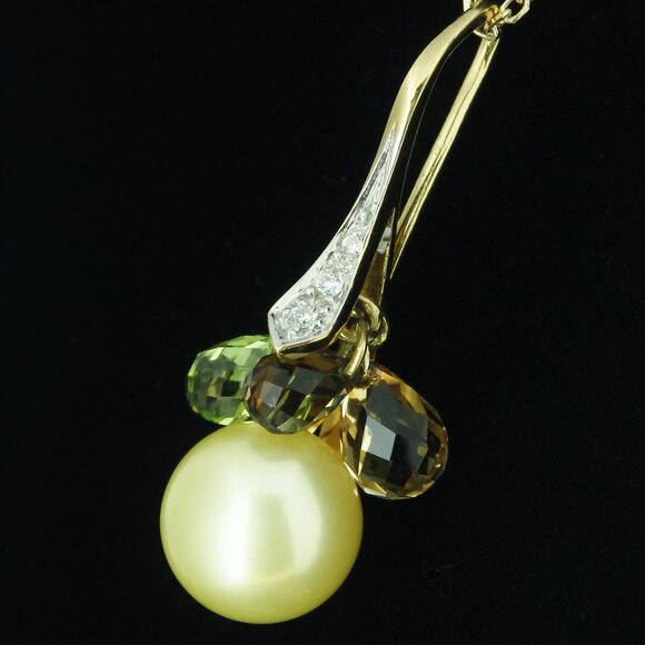 $4450 / NEW / Limited Edition 18K Gold Levian Pearl diamond Gemstone Necklace - Picture 3 of 5